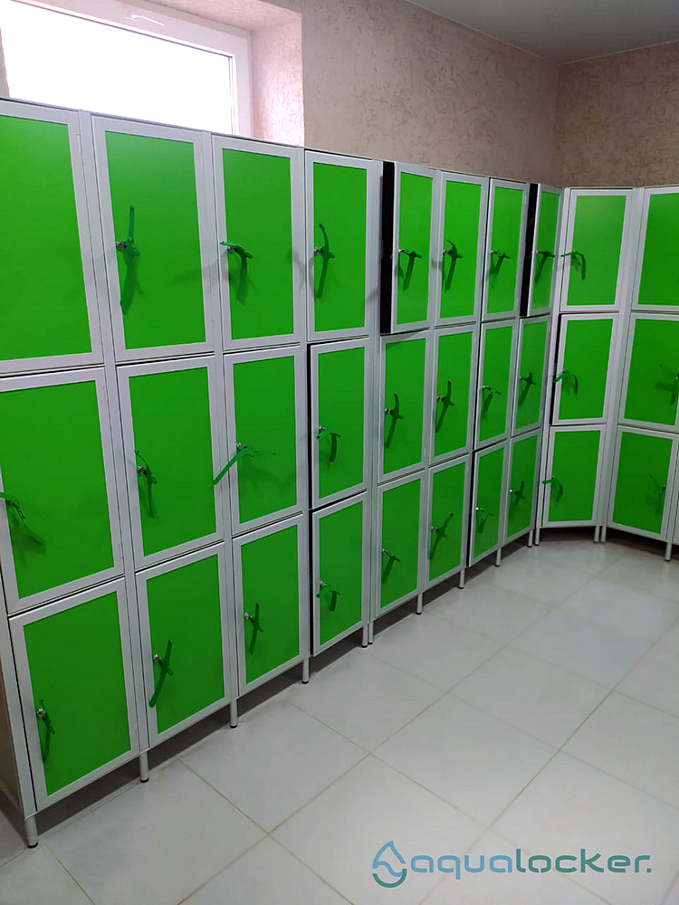 Moisture-resistant unit for changing rooms – Aqualocker-4T